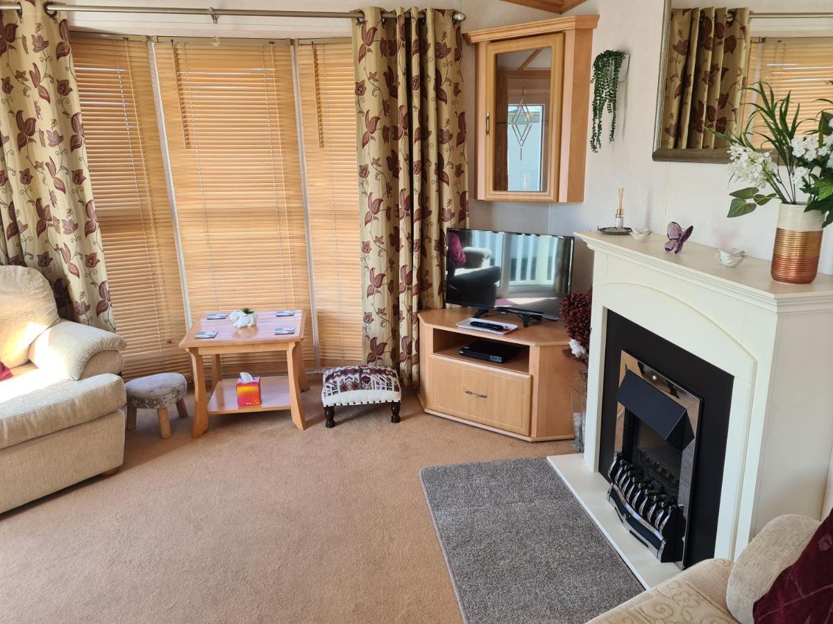 6 Berth Central Heated On The Chase Roxburgh Free Wifi Ingoldmells Exterior photo