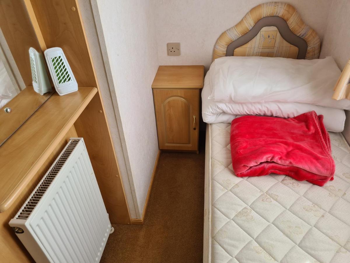 6 Berth Central Heated On The Chase Roxburgh Free Wifi Ingoldmells Exterior photo